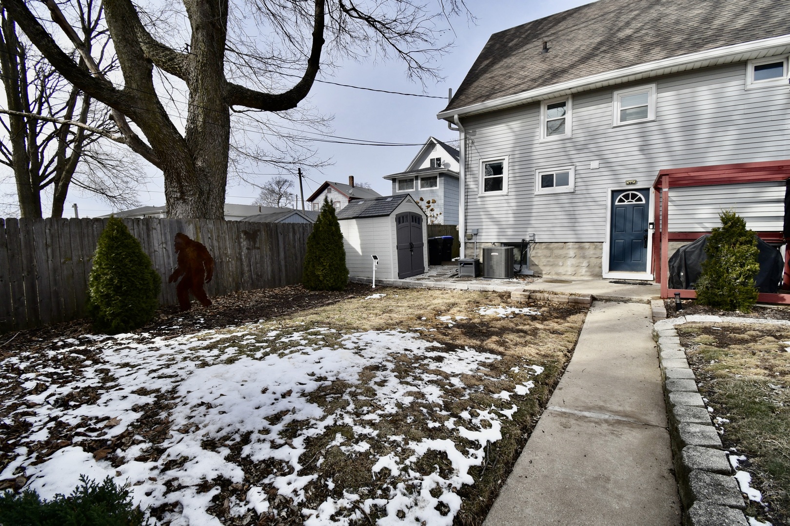 203 Denver Street, Bloomington, IL 61701