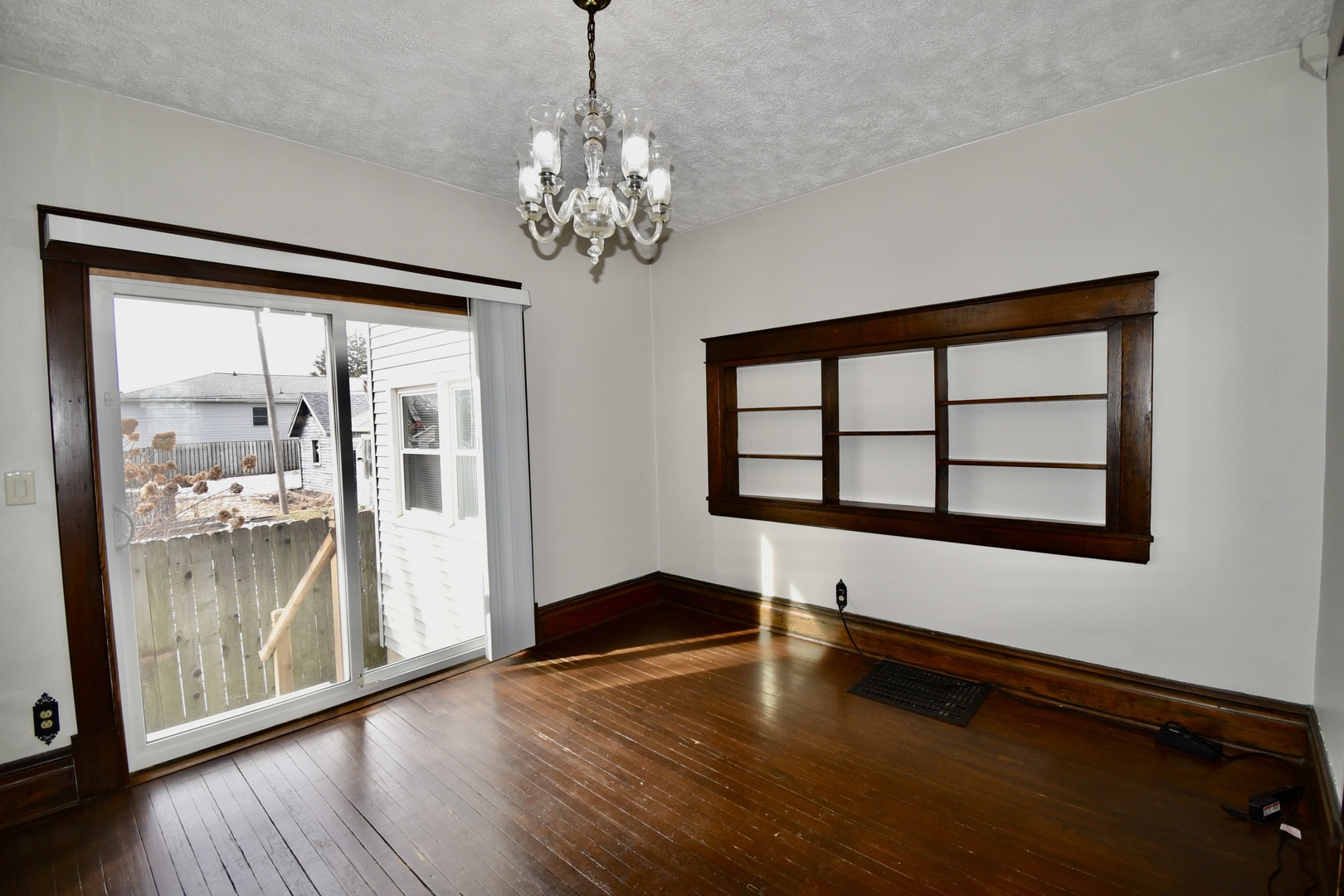 203 Denver Street, Bloomington, IL 61701