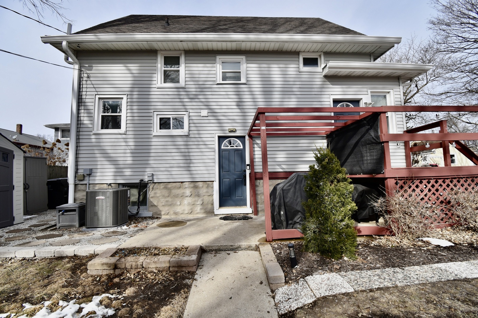 203 Denver Street, Bloomington, IL 61701