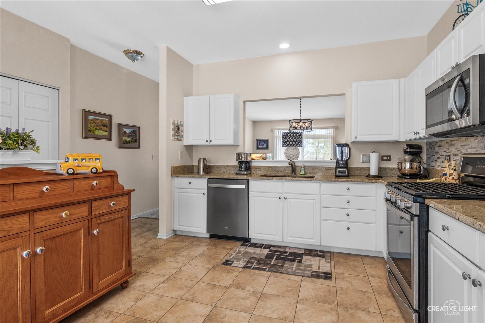 21304 W Douglas Lane, Plainfield, IL 60544