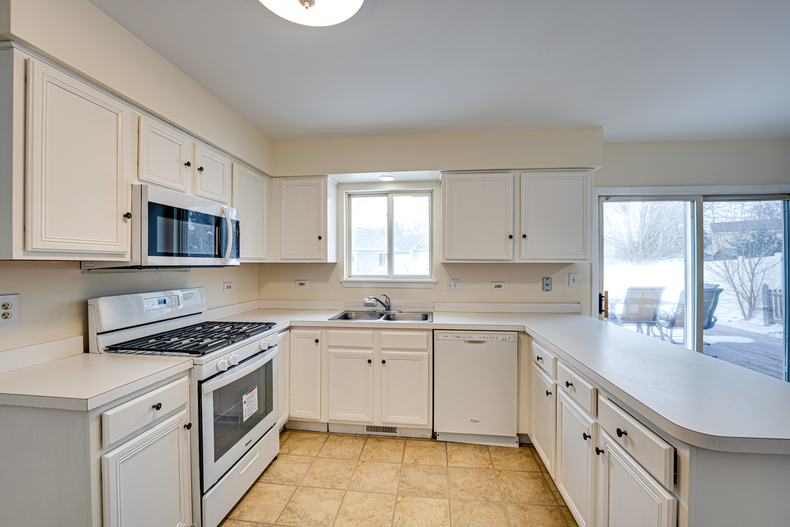 Naperville, IL 60540