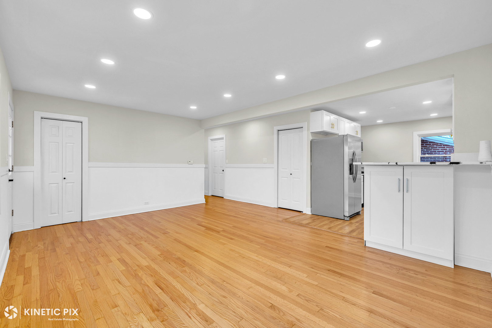 4938 W Randolph Street, Hillside, IL 60162