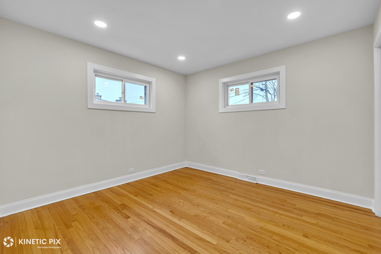 4938 W Randolph Street, Hillside, IL 60162