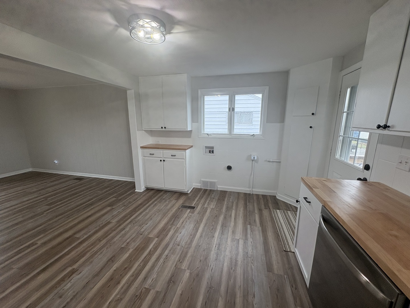 4741 W 89th Place, Hometown, IL 60456