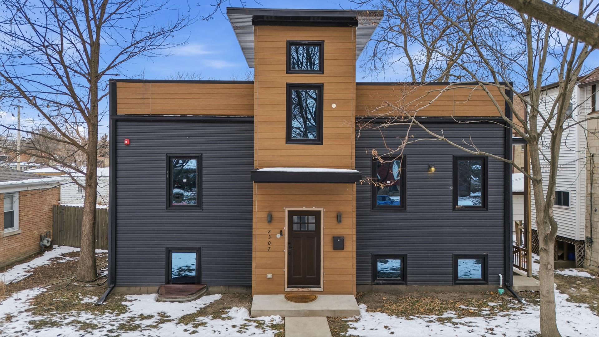 2307 Lake Street #2, Evanston, IL 60201