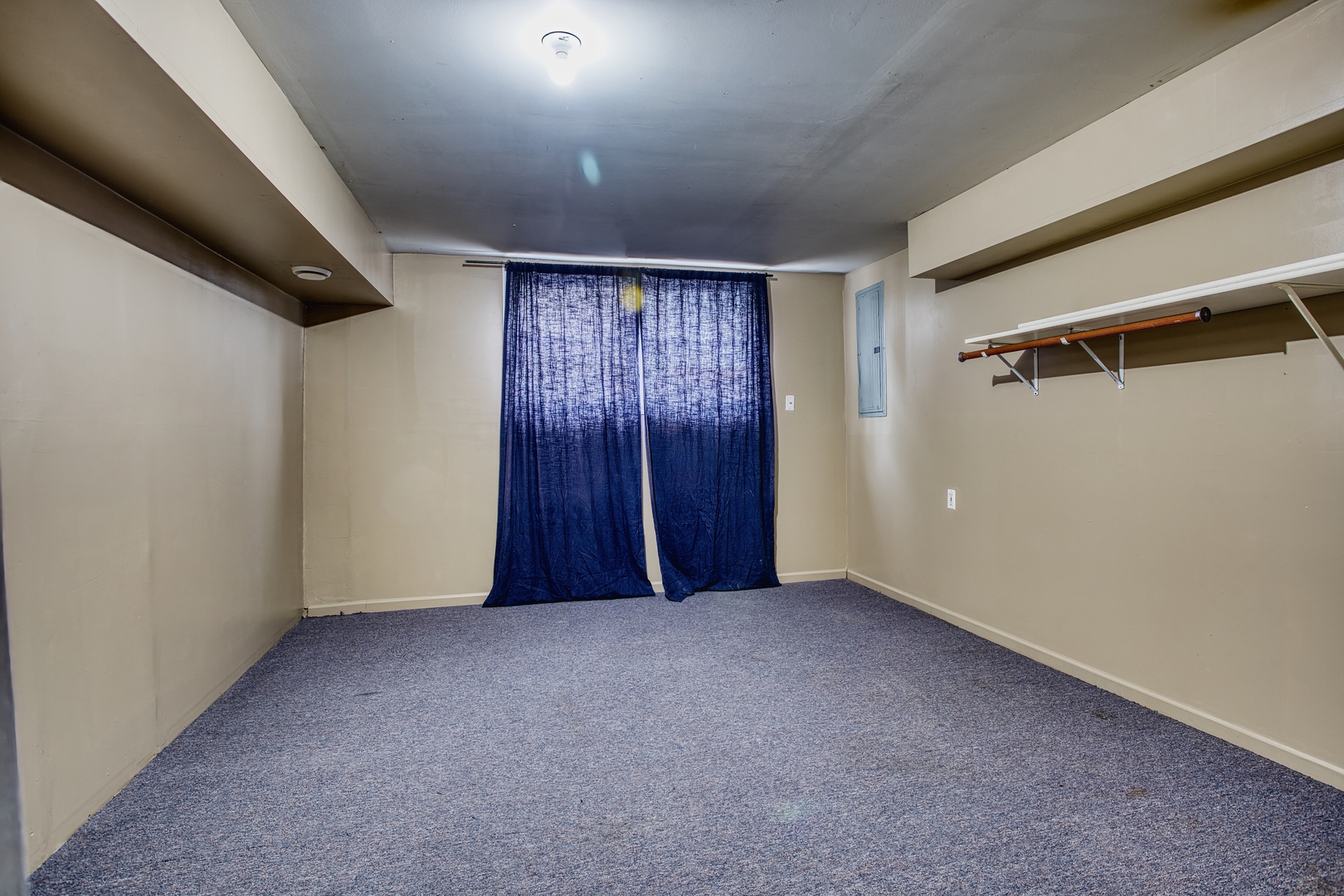 805 Stowell Avenue, Streamwood, IL 60107