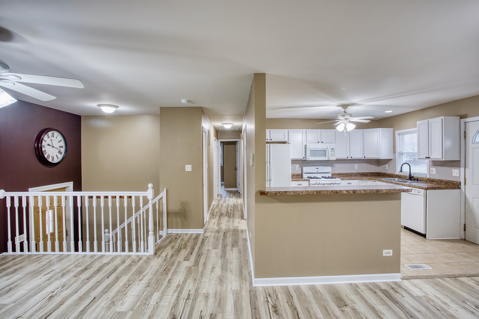 Streamwood, IL 60107