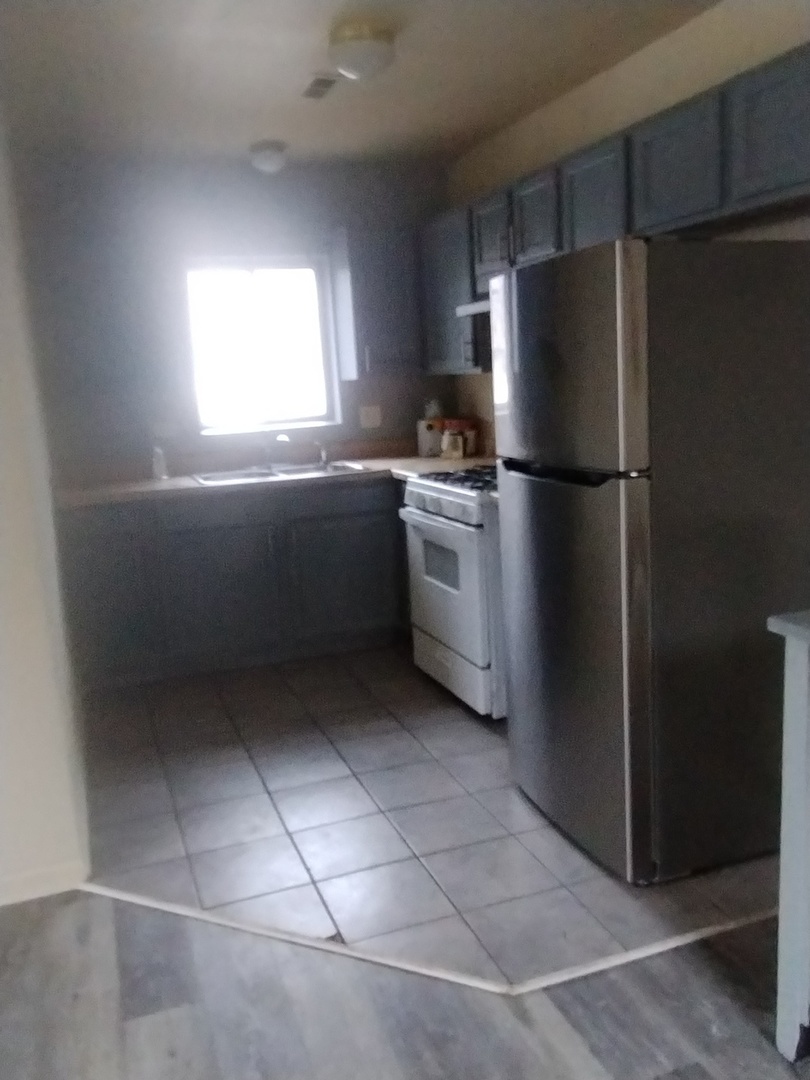 6955 S Normal Street #3RD, Chicago, IL 60621