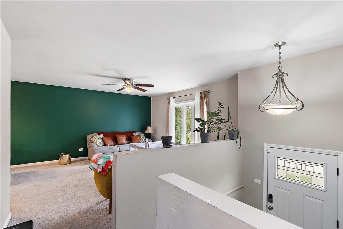 4301 Whitehall Lane, Richton Park, IL 60471