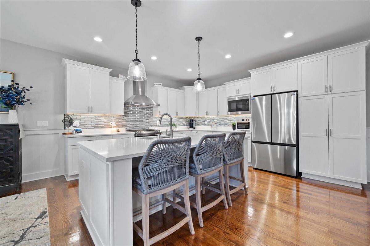 1383 Dodson Avenue, Elburn, IL 60119