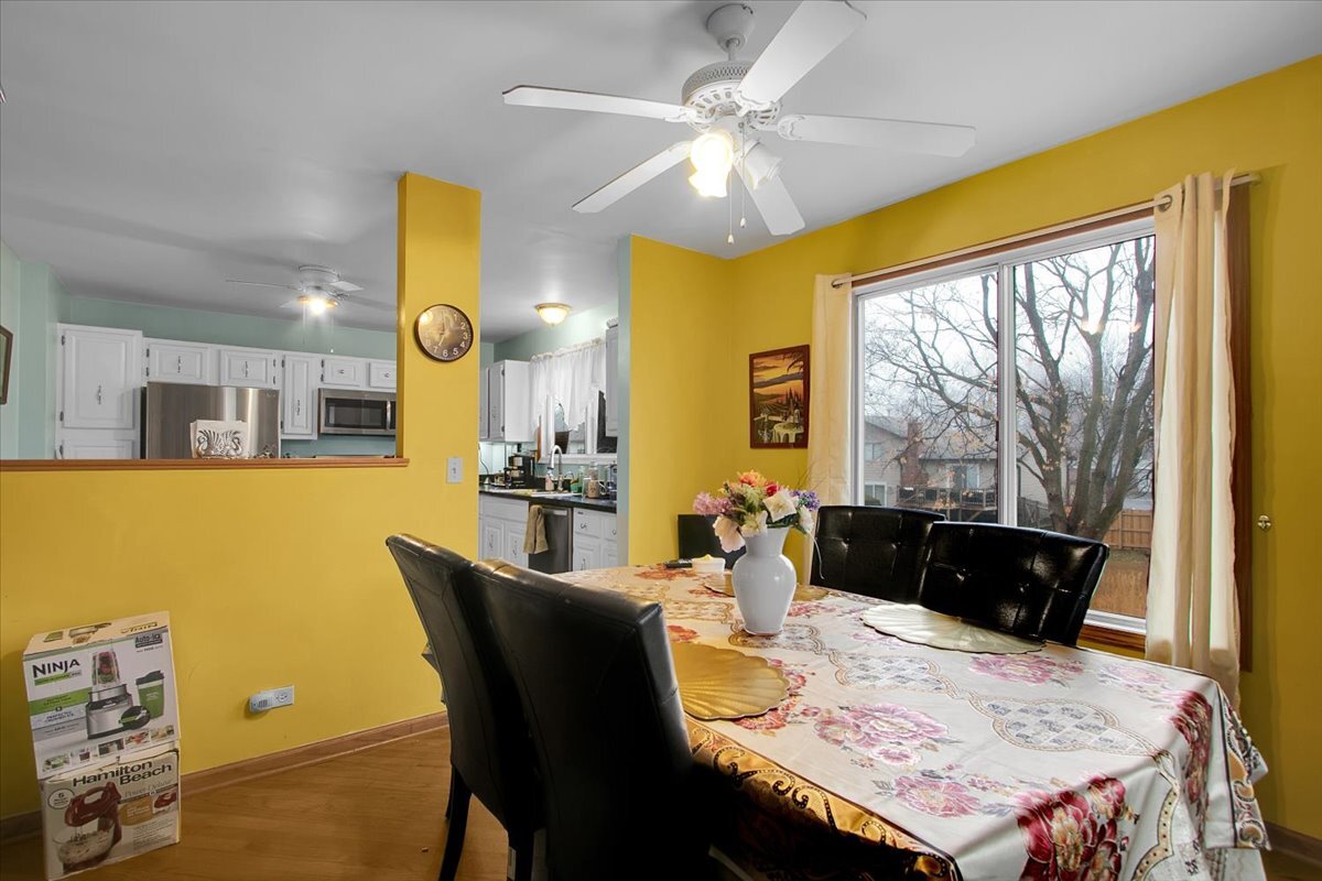 1156 Partridge Avenue, Bolingbrook, IL 60490