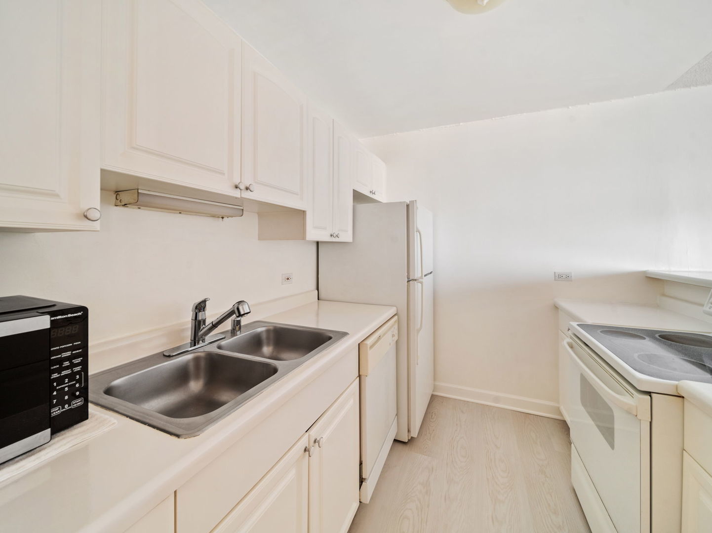 5320 N Sheridan Road #2207, Chicago, IL 60640