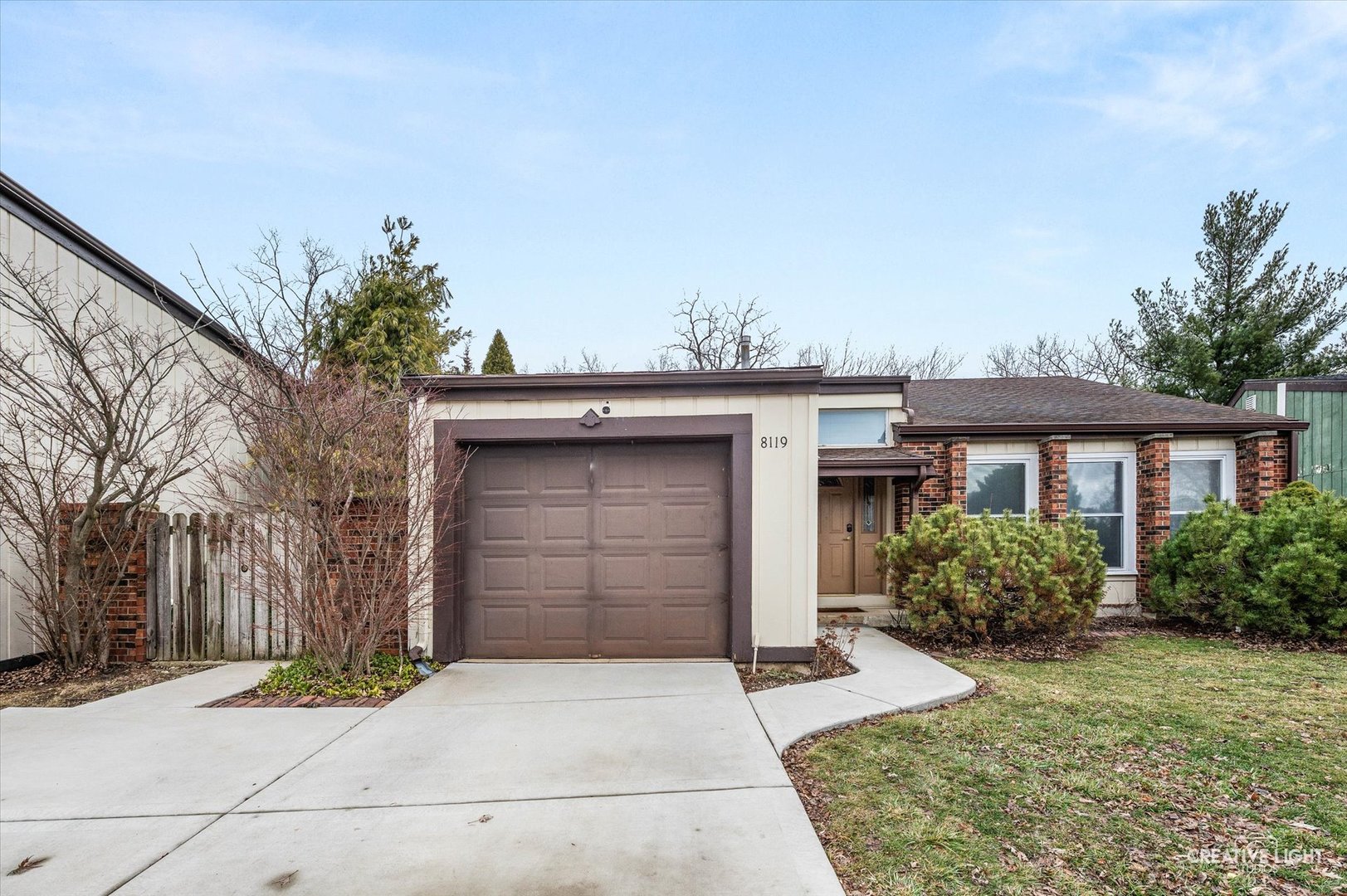 8119 Oriole Drive, Darien, IL 60561