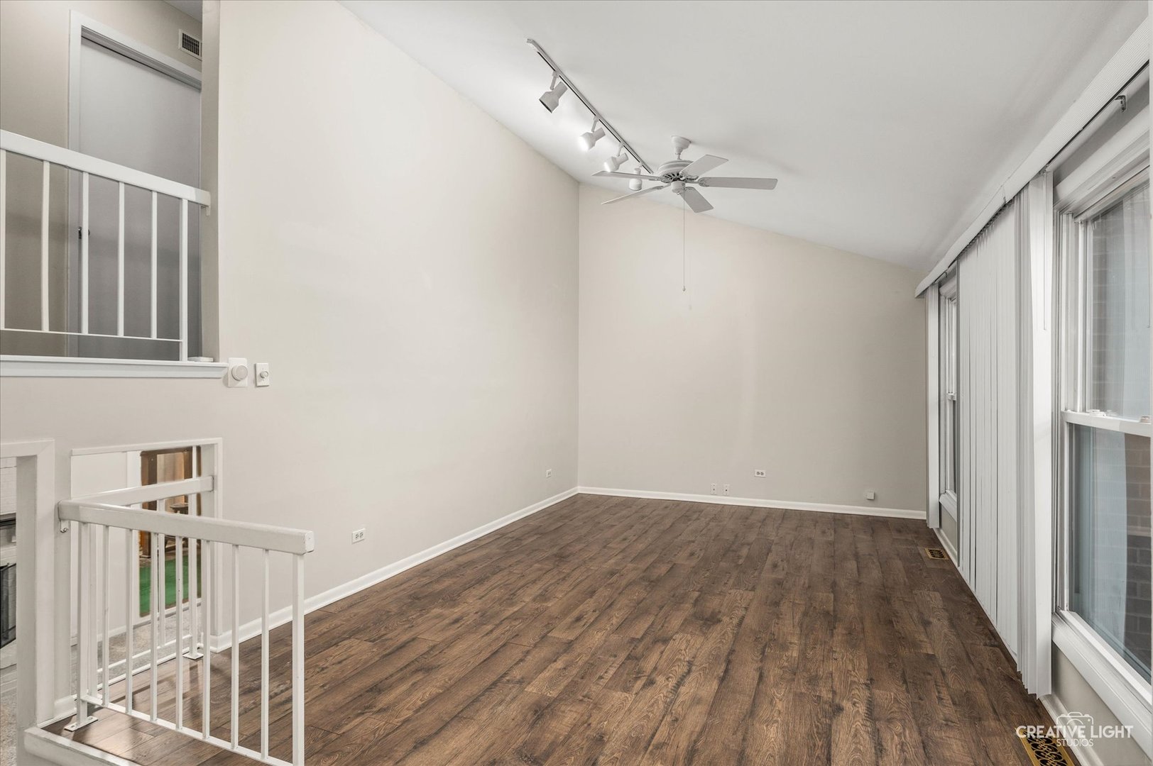 8119 Oriole Drive, Darien, IL 60561