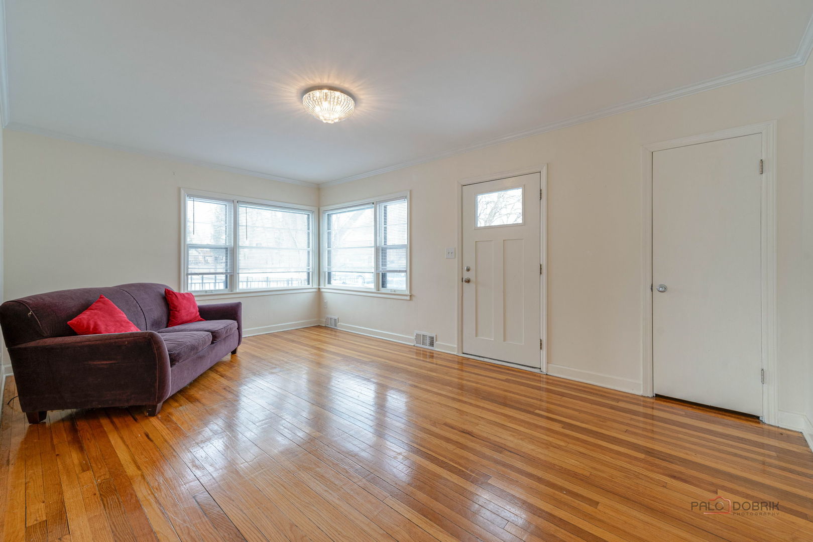 225 Walker Place, Mundelein, IL 60060