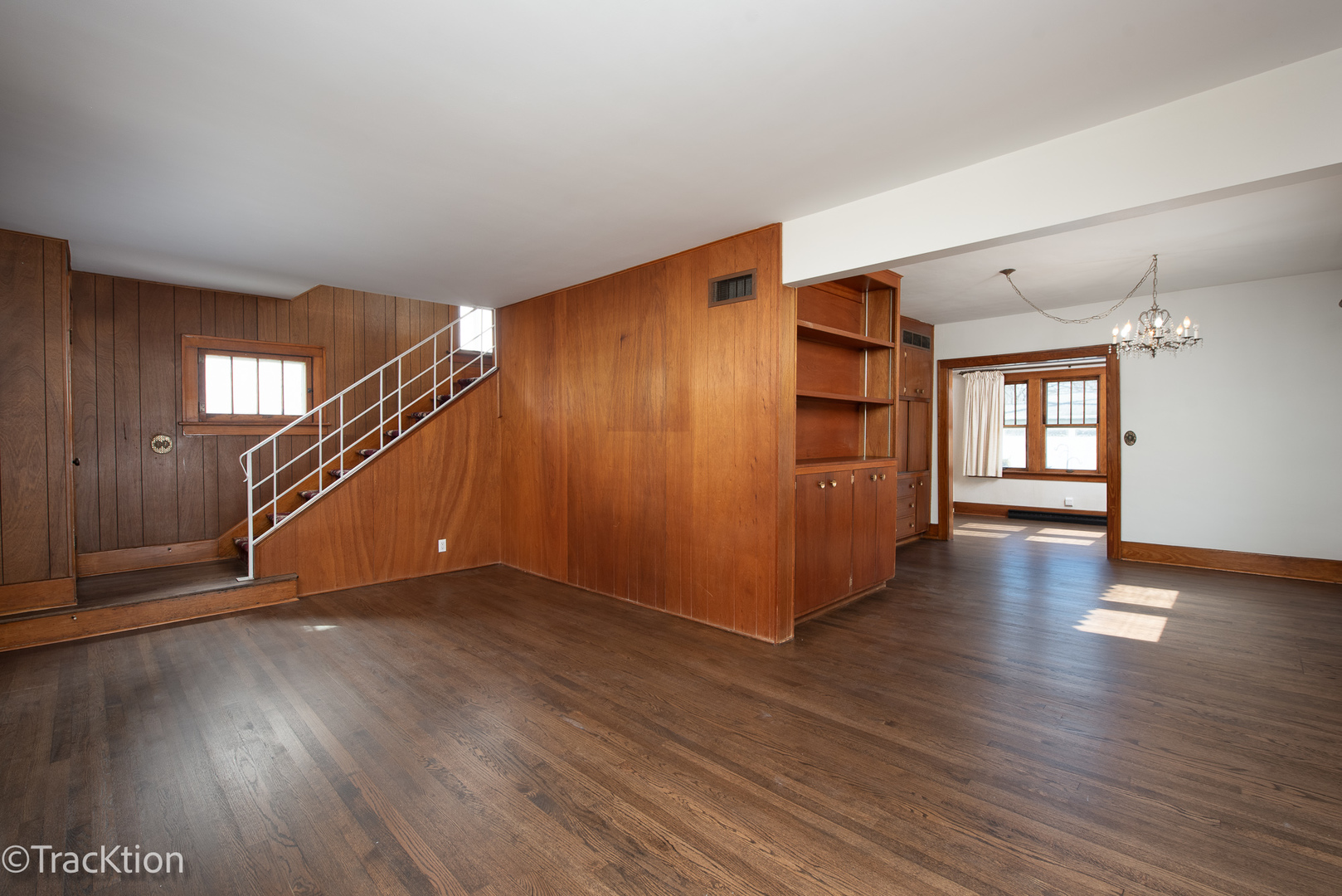 5313 Lyman Avenue, Downers Grove, IL 60515