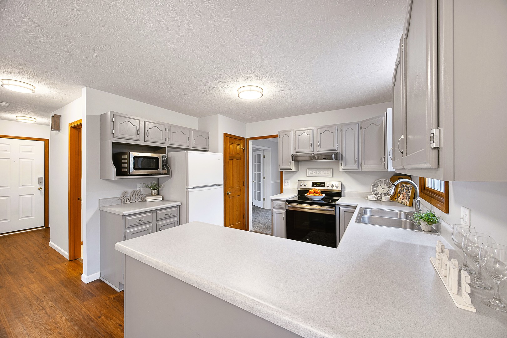 9 Blue Lake Court, Bloomington, IL 61704