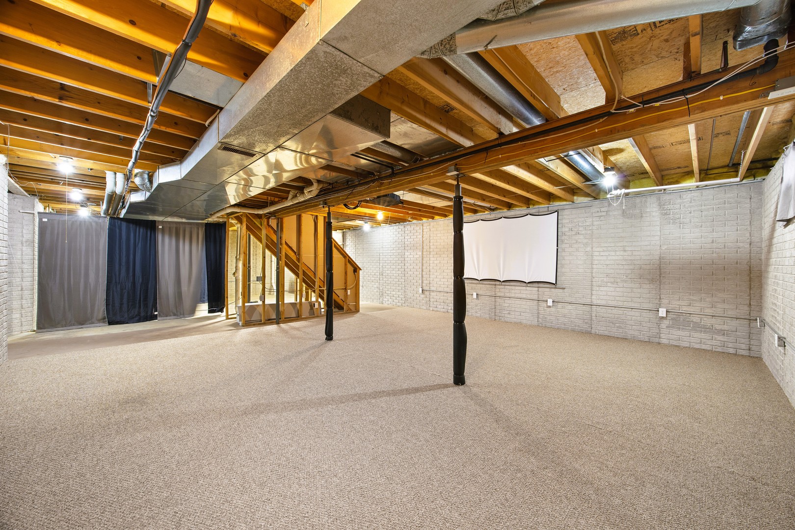 9 Blue Lake Court, Bloomington, IL 61704