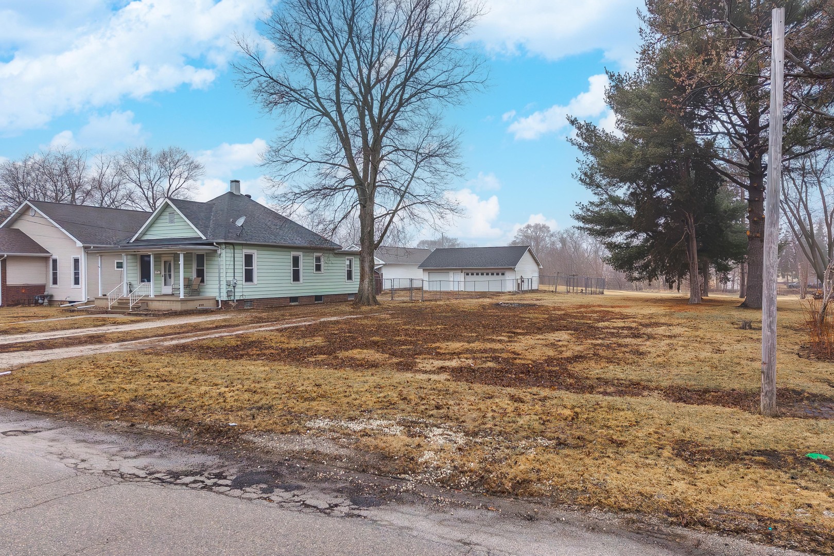 912 Charles Street, Streator, IL 61364