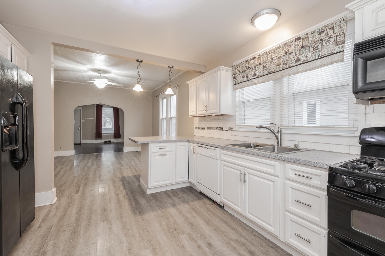 912 Charles Street, Streator, IL 61364