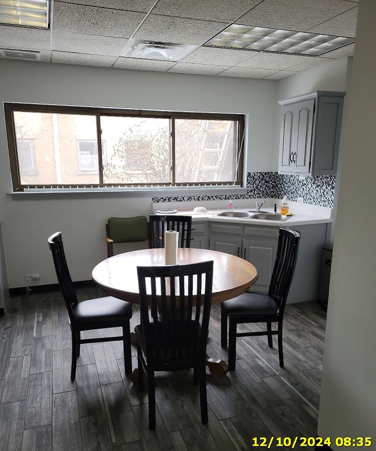 5900 S Archer Road #114, Summit, IL 60501