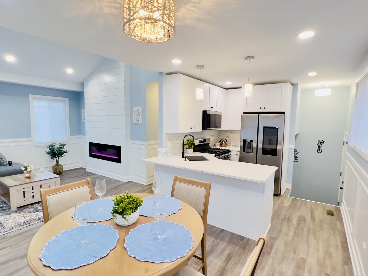 14227 Woodlawn Avenue, Dolton, IL 60419