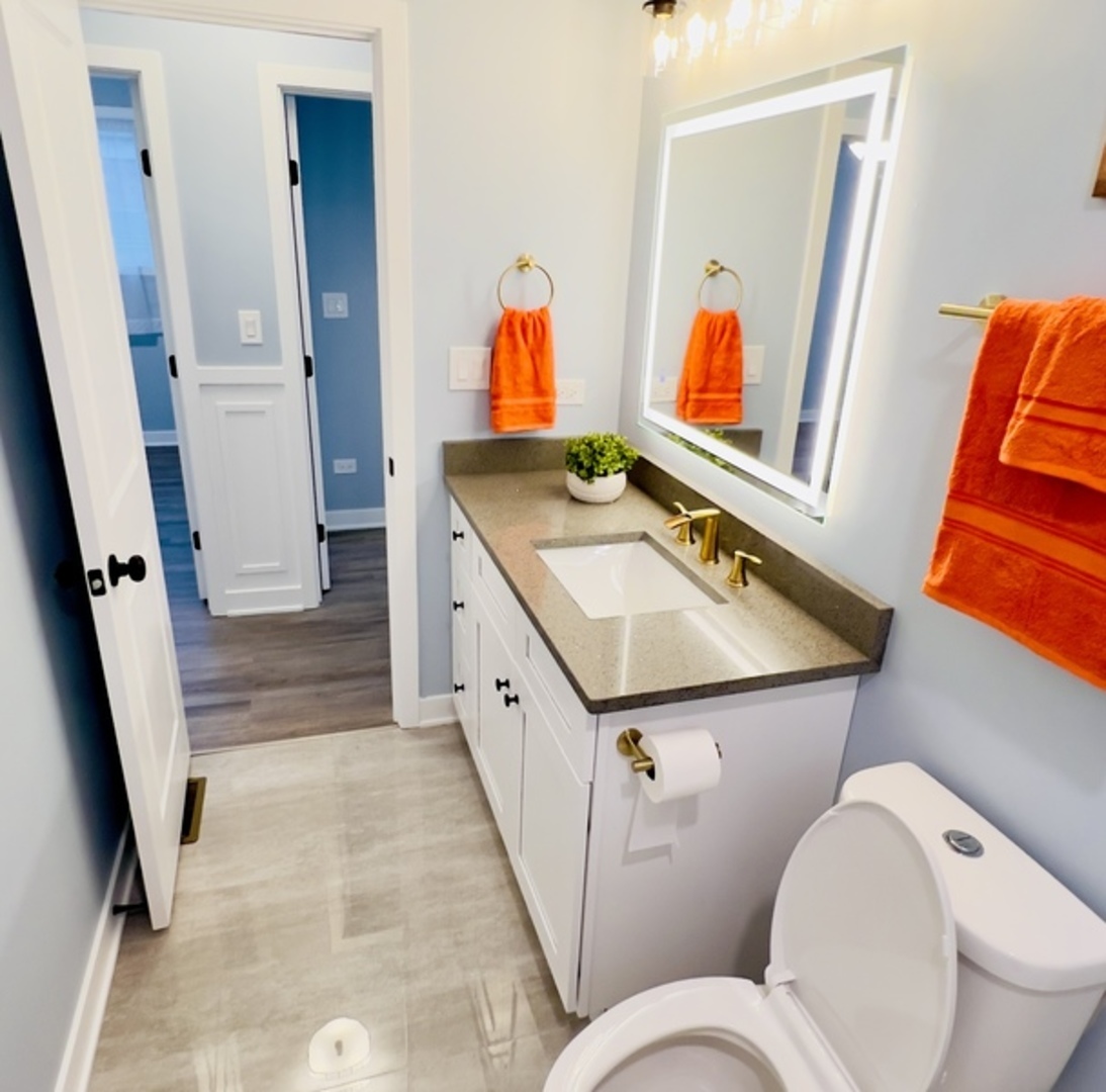 14227 Woodlawn Avenue, Dolton, IL 60419