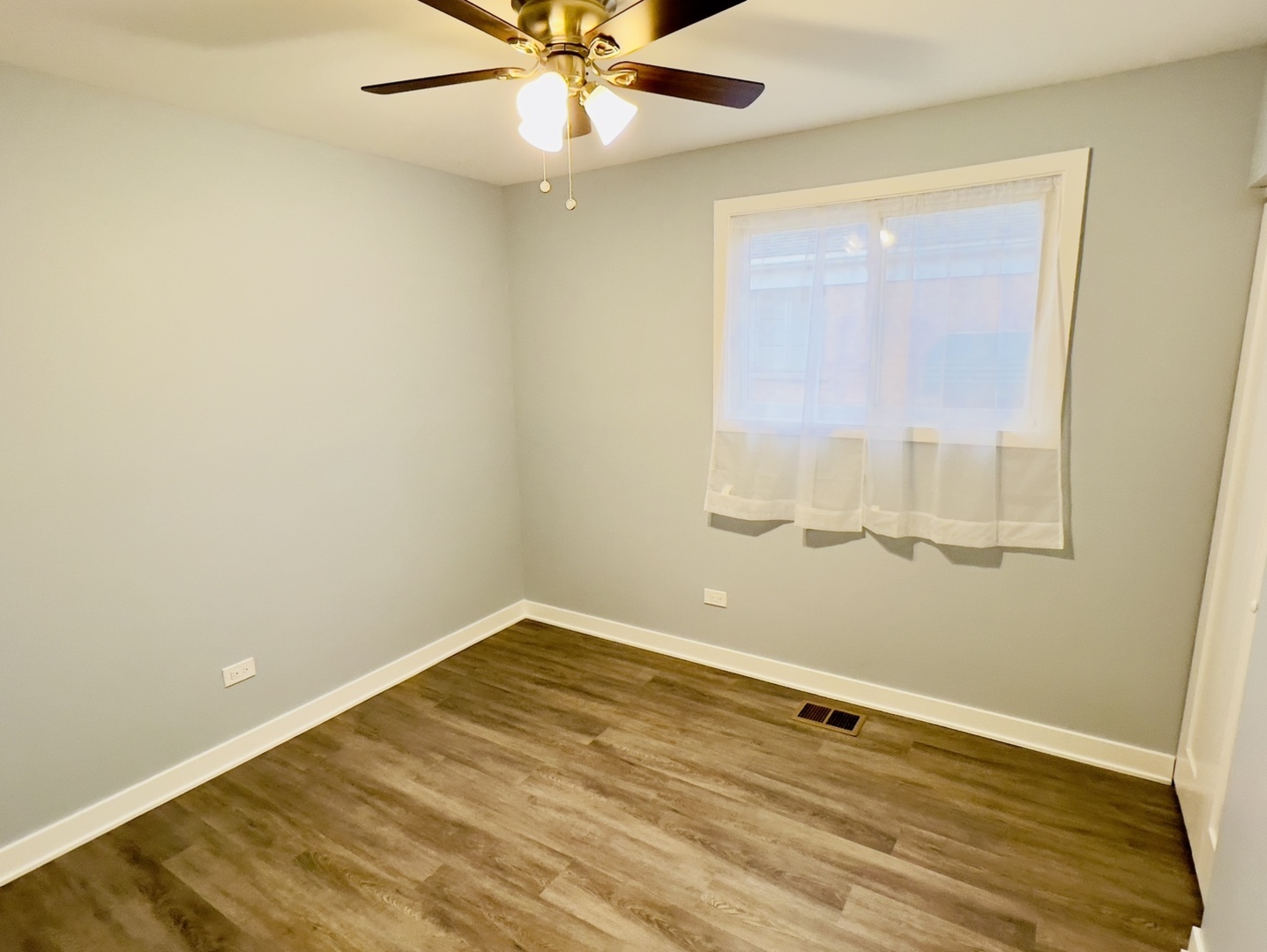 14227 Woodlawn Avenue, Dolton, IL 60419