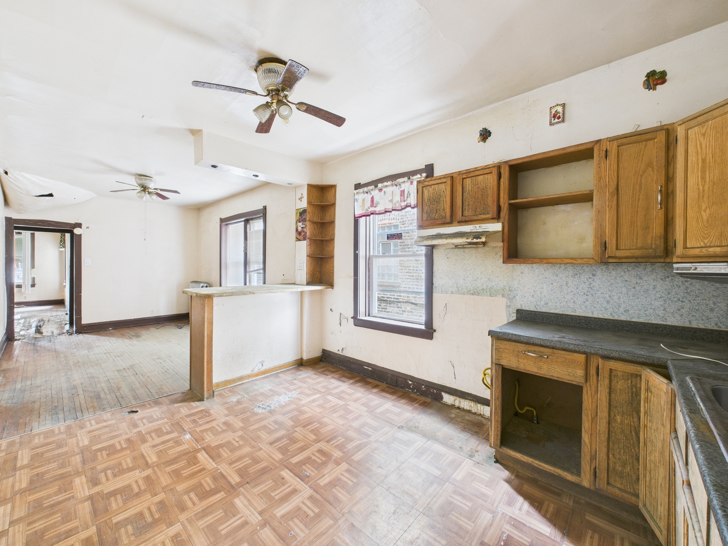 4044 W Crystal Street, Chicago, IL 60651