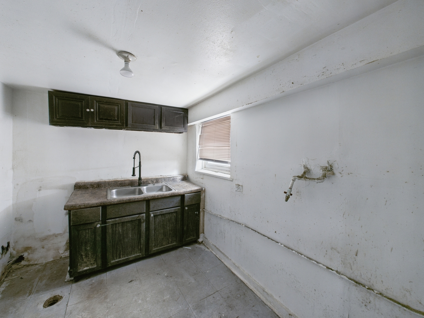 4044 W Crystal Street, Chicago, IL 60651