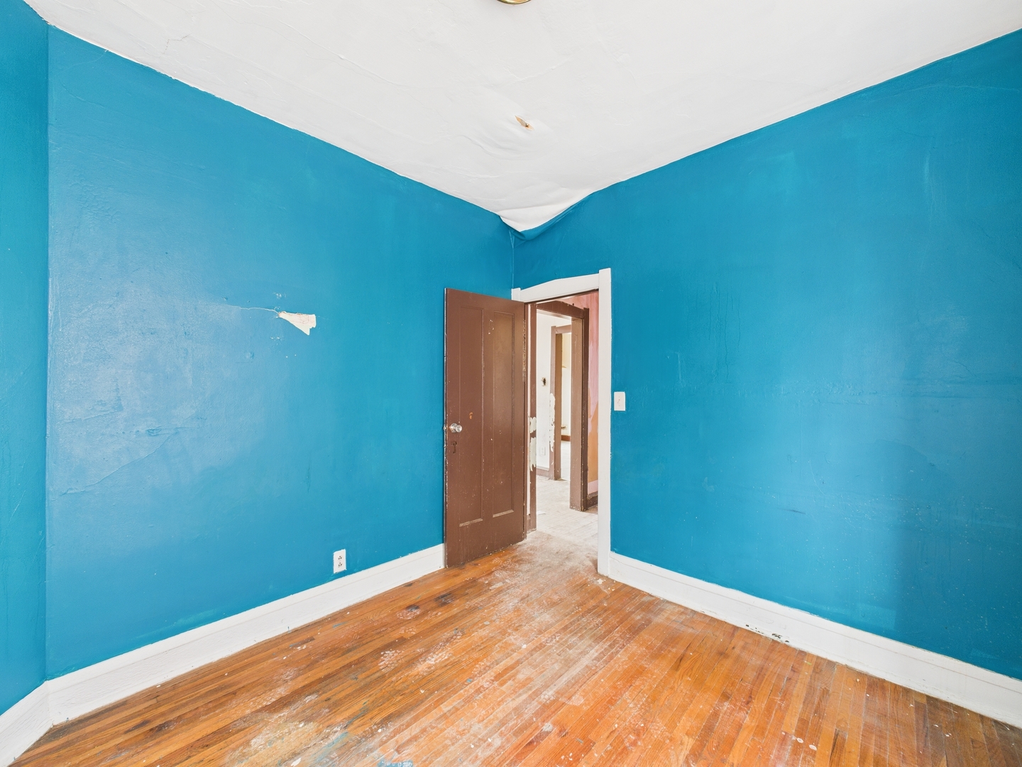 4044 W Crystal Street, Chicago, IL 60651