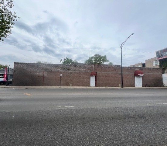 706 N Cicero Avenue, Chicago, IL 60644