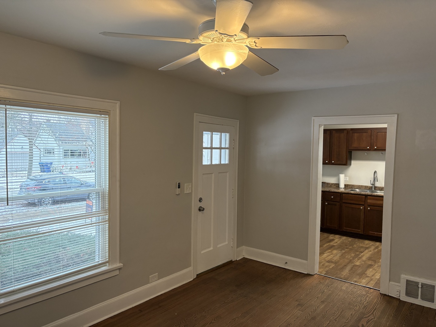 505 Lorraine Avenue, Waukegan, IL 60085