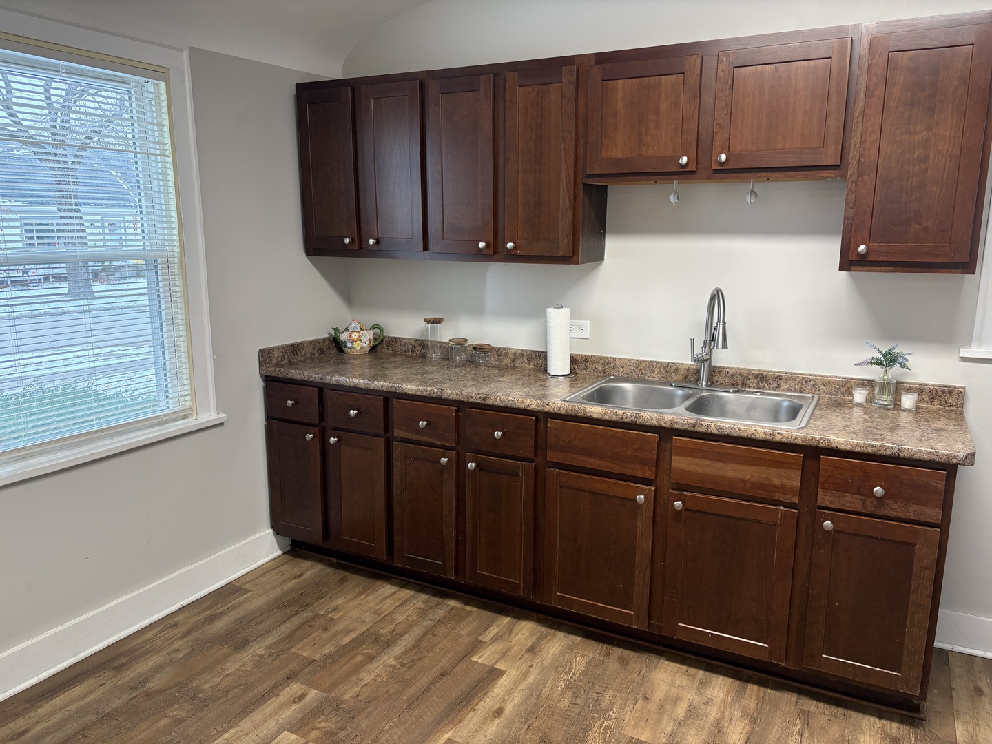 505 Lorraine Avenue, Waukegan, IL 60085