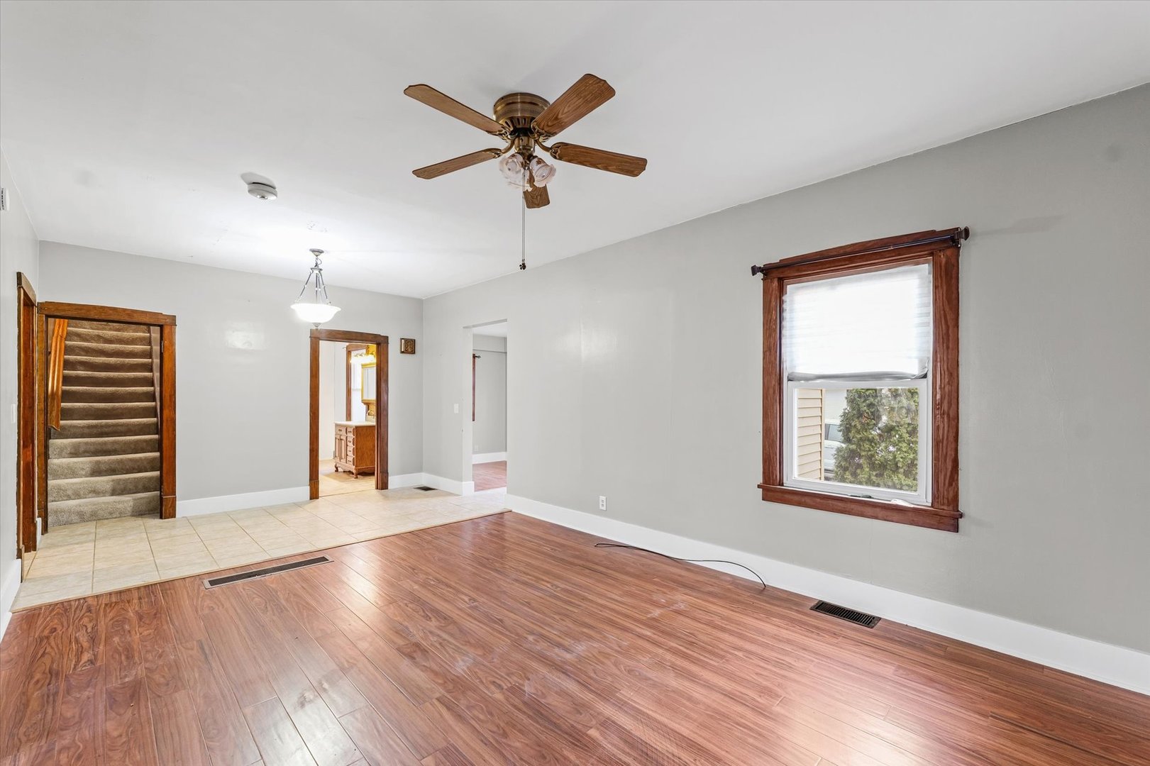 113 E Columbus Street, Sibley, IL 61773