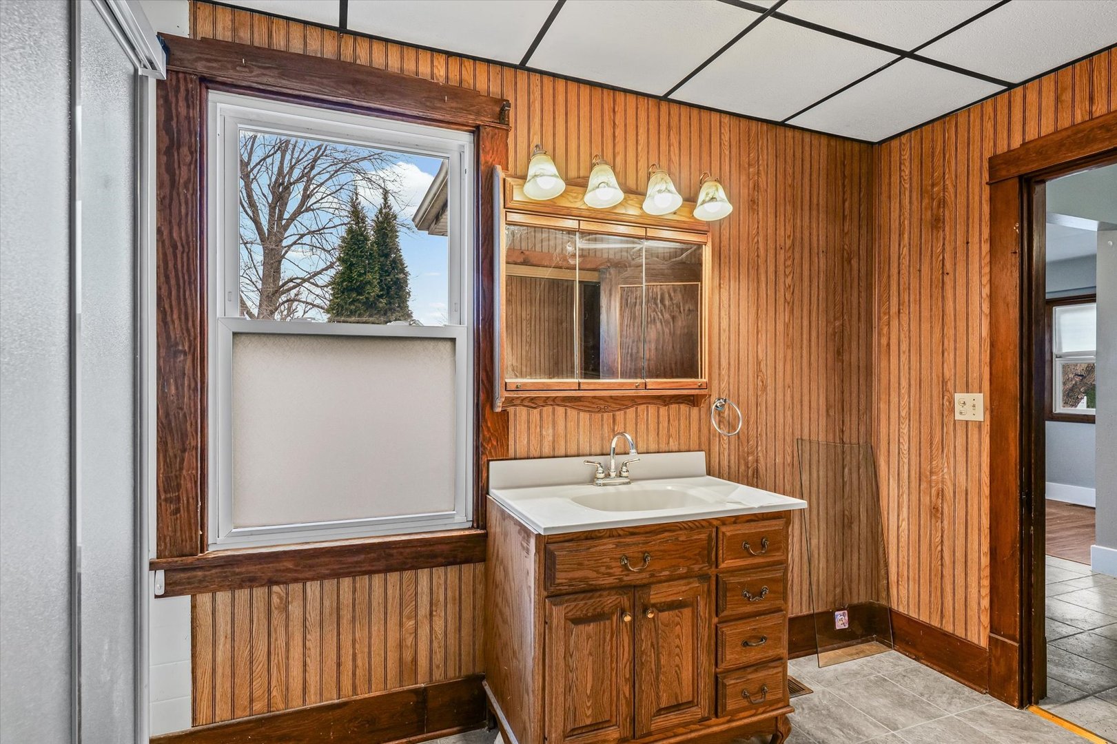 113 E Columbus Street, Sibley, IL 61773