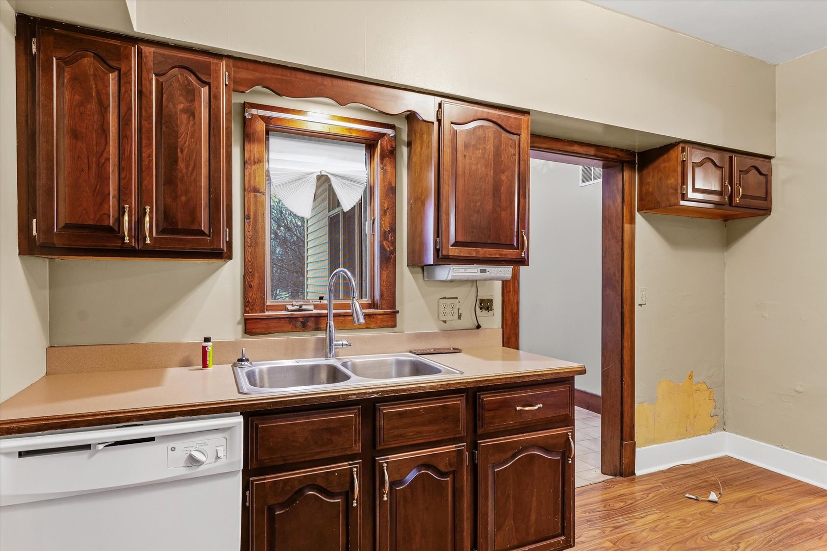 113 E Columbus Street, Sibley, IL 61773