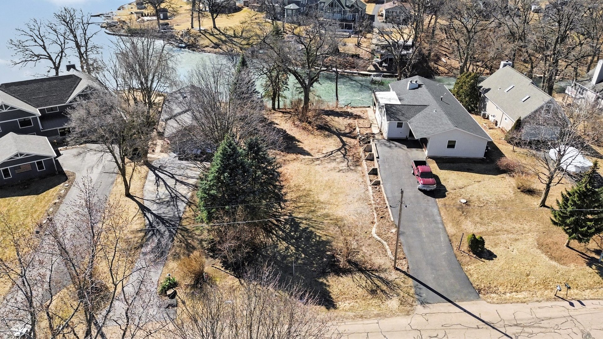 269 Easy Street, Lake Holiday, IL 60552