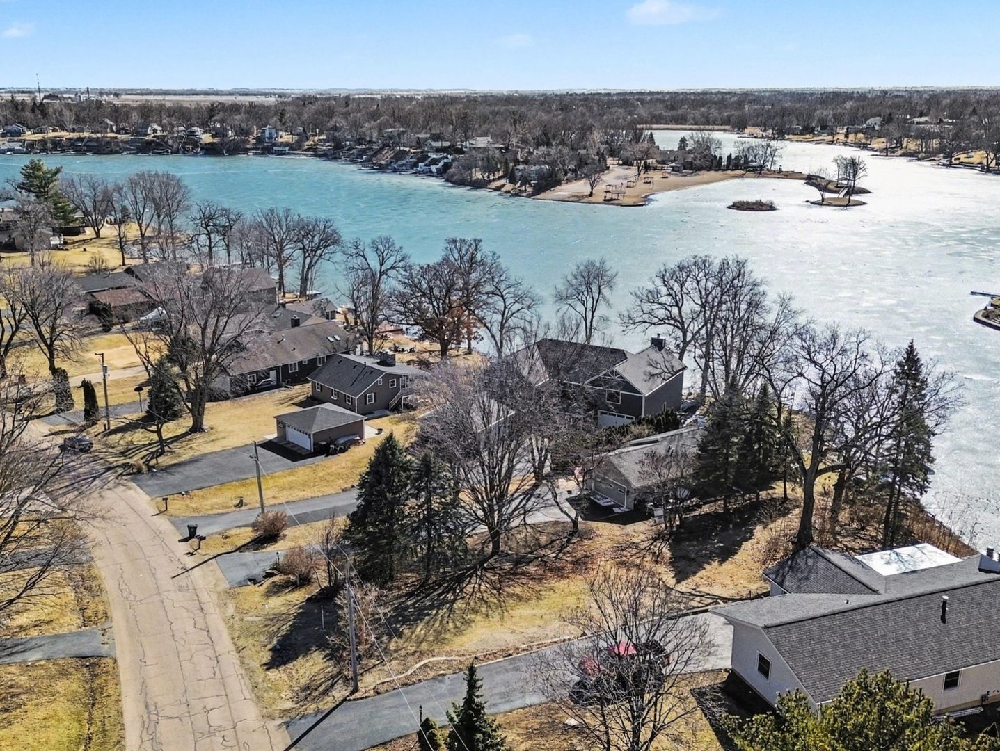 269 Easy Street, Lake Holiday, IL 60552