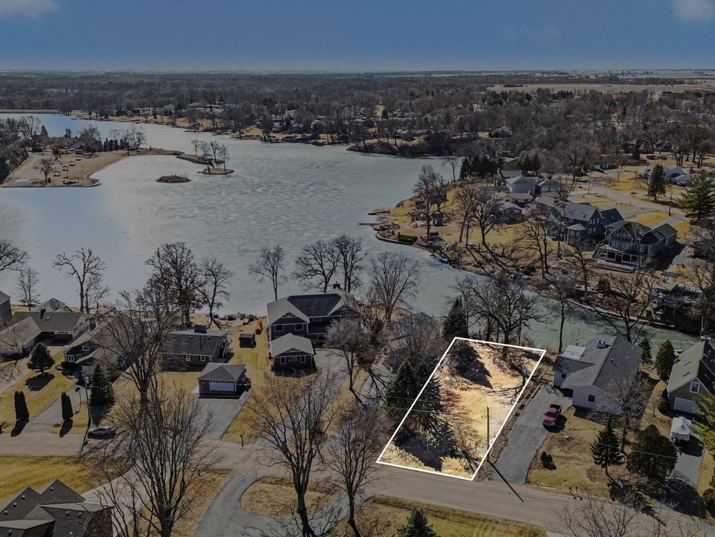 269 Easy Street, Lake Holiday, IL 60552