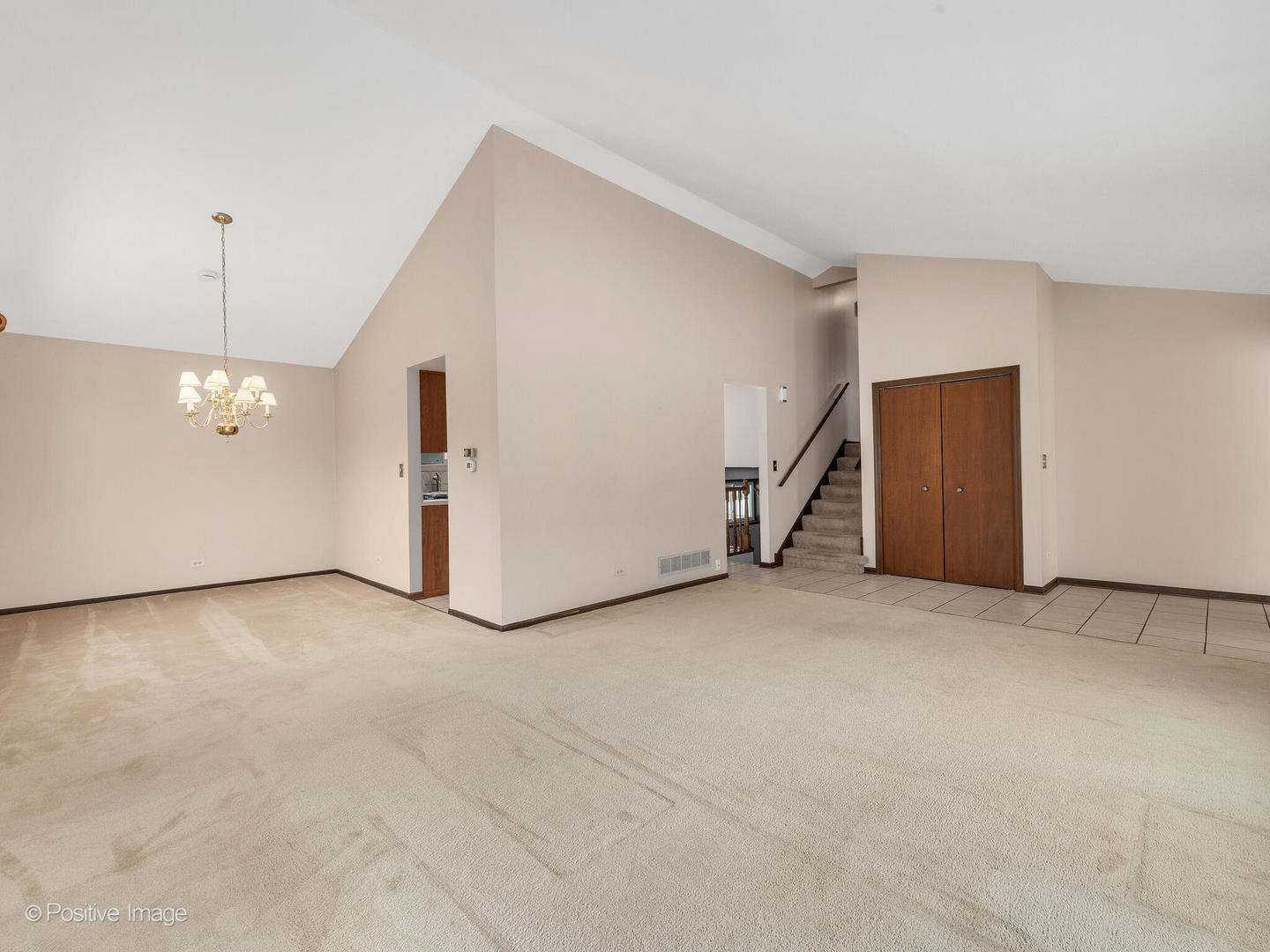 1131 Hobart Avenue, Downers Grove, IL 60516