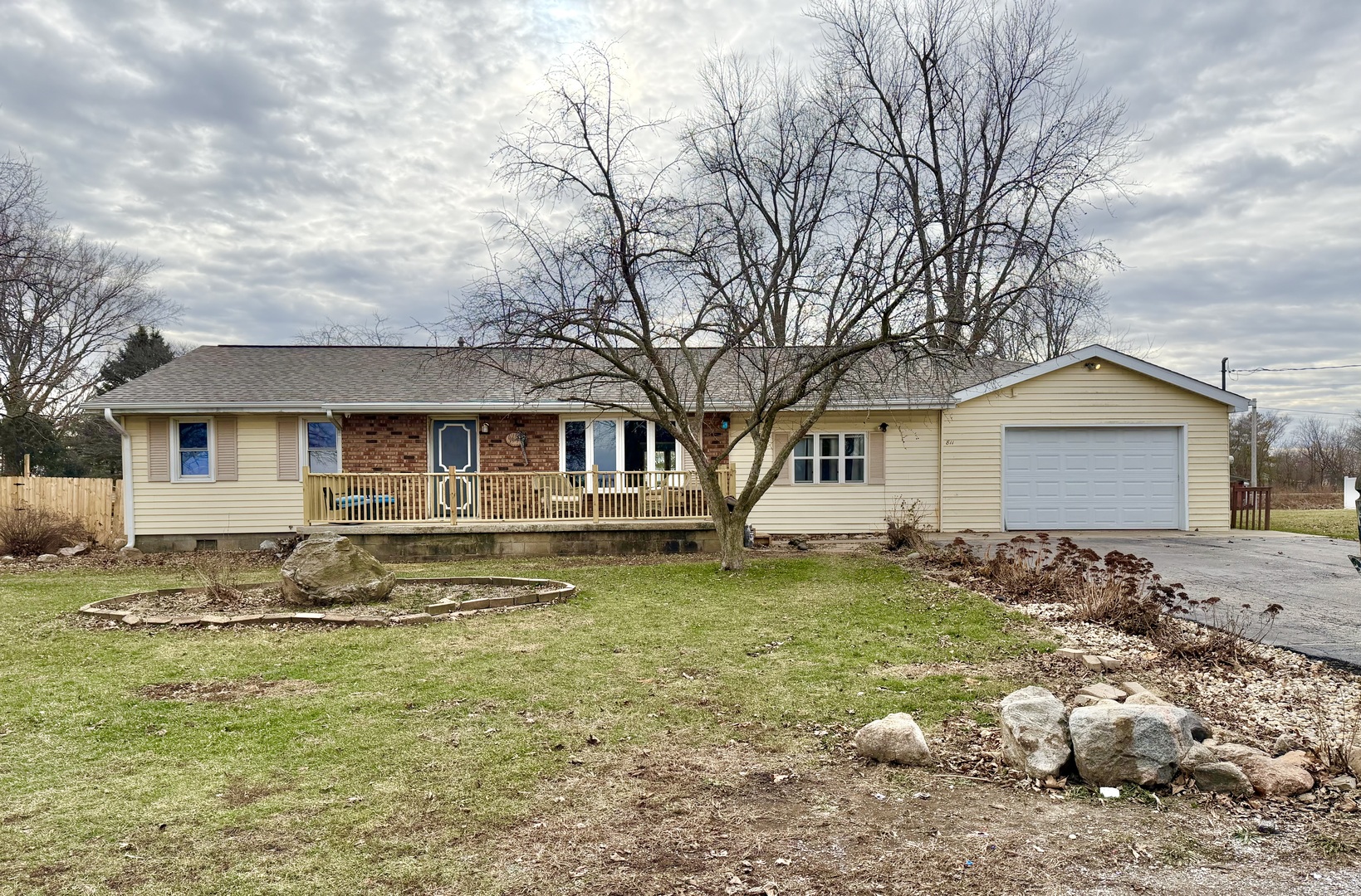 811 E Maple Street, Chatsworth, IL 60921