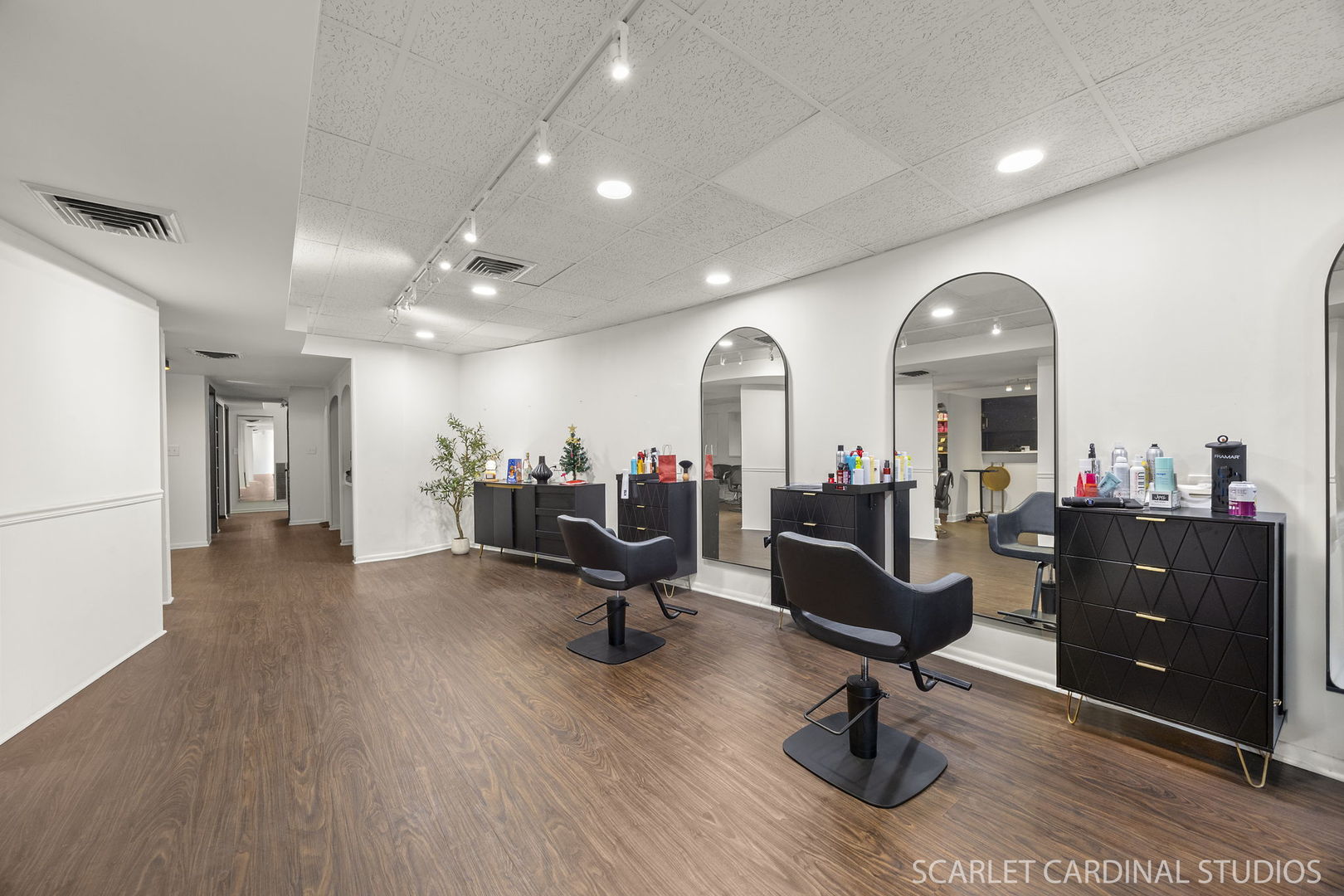 210 N Main Street, Wheaton, IL 60187