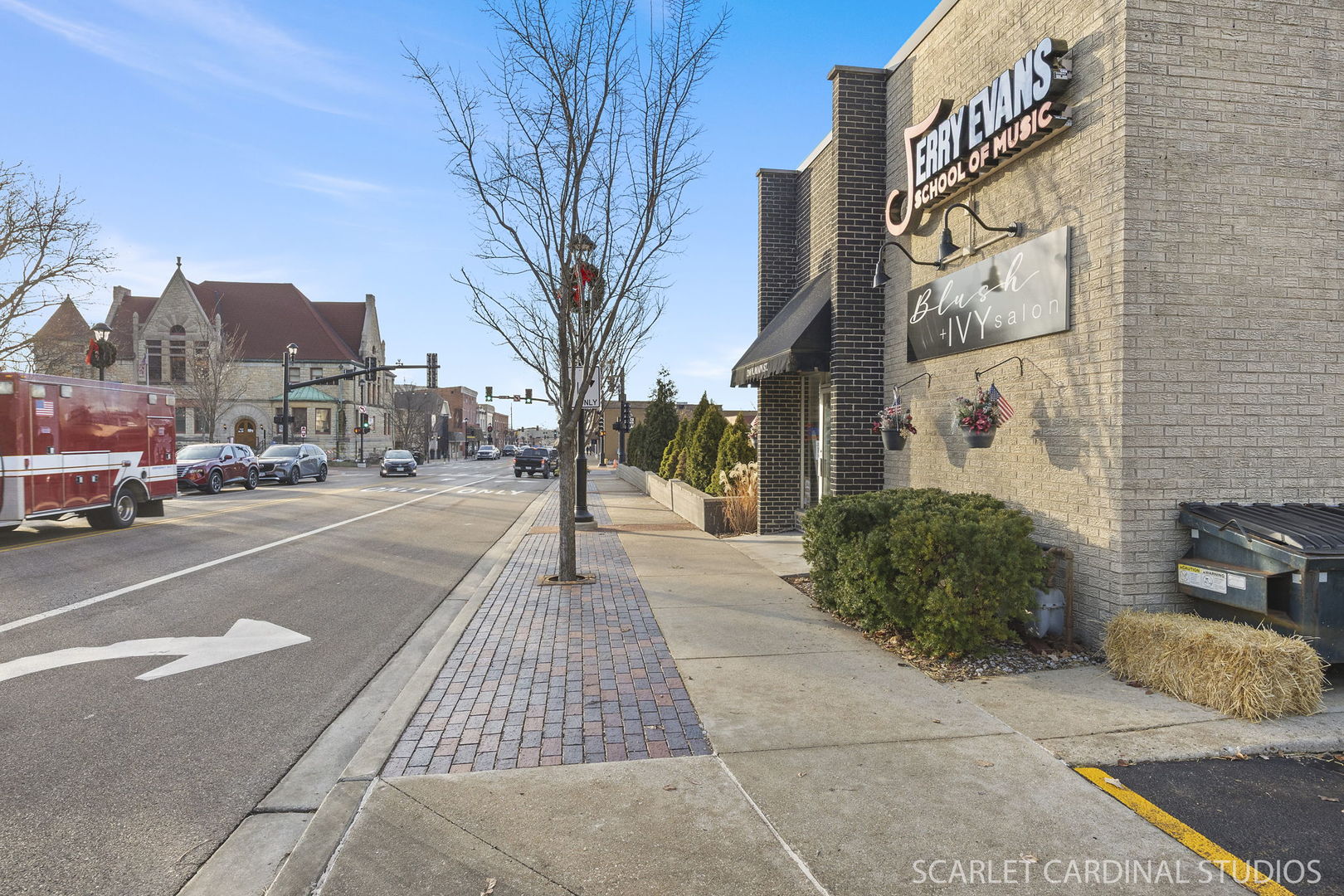 210 N Main Street, Wheaton, IL 60187