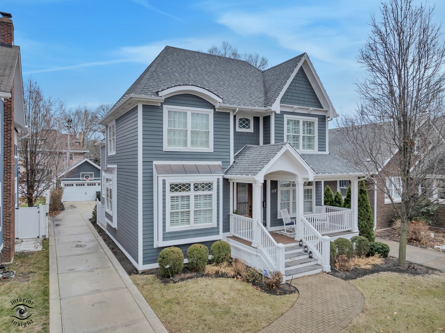 117 S La Grange Road, La Grange, IL 60525