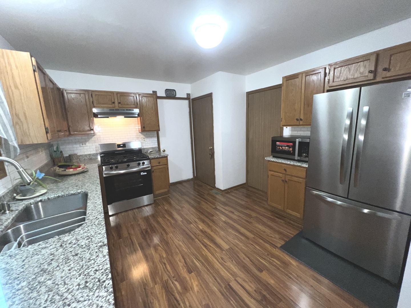 1018 Rain Tree Drive, Bolingbrook, IL 60440