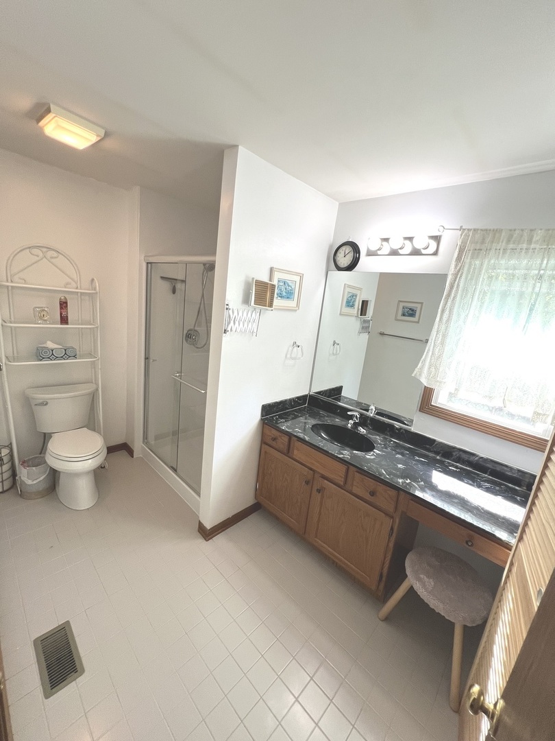 1018 Rain Tree Drive, Bolingbrook, IL 60440