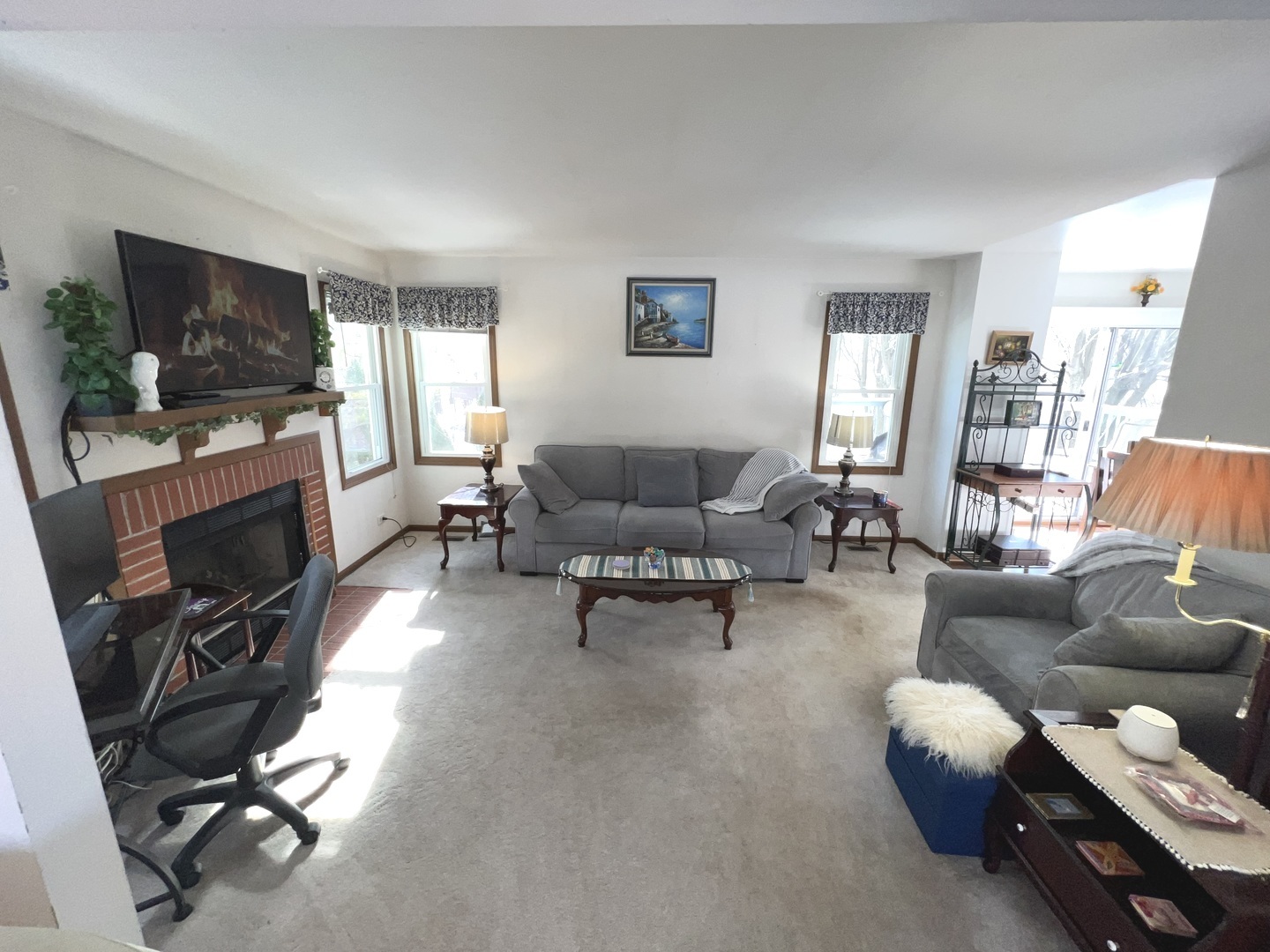 1018 Rain Tree Drive, Bolingbrook, IL 60440