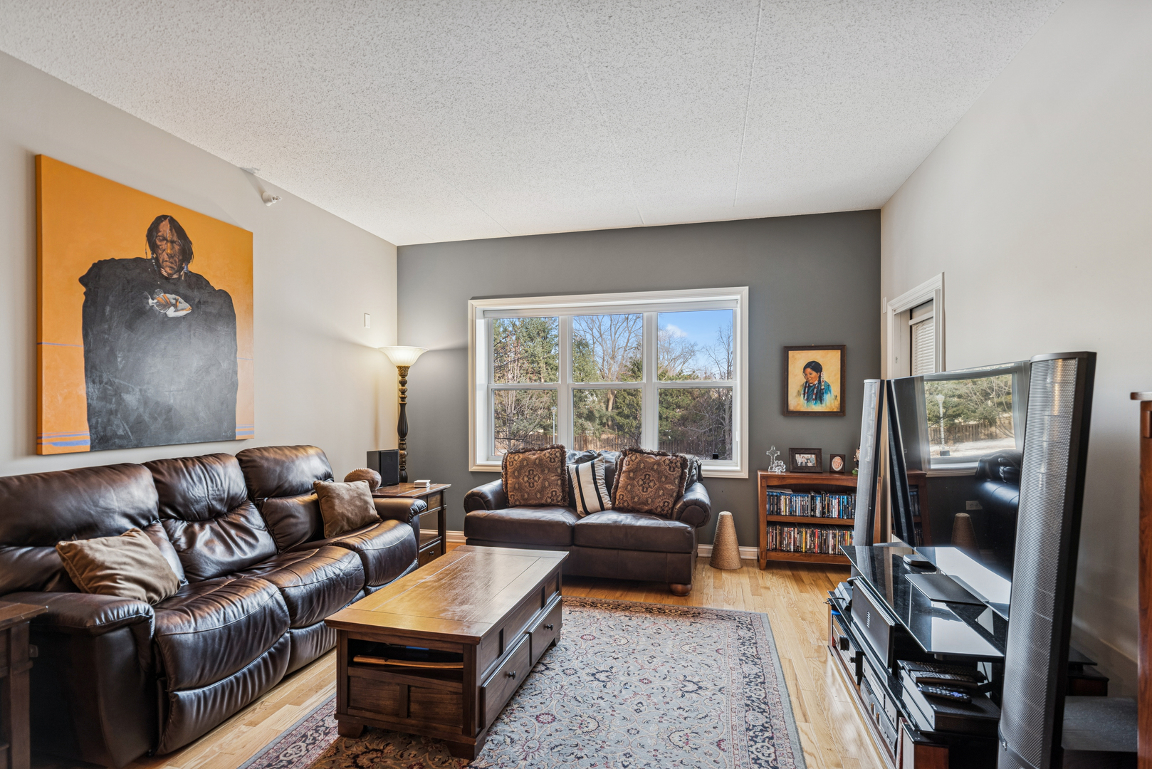 310 E Church Street #101, Libertyville, IL 60048