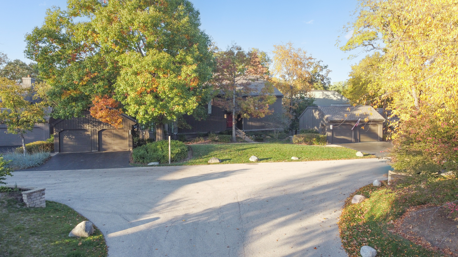 294 W Mallard Point #A, Lake Barrington, IL 60010